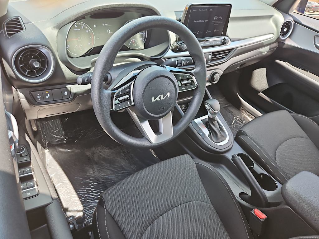 Thumbnail: 2024 Kia Forte - 2