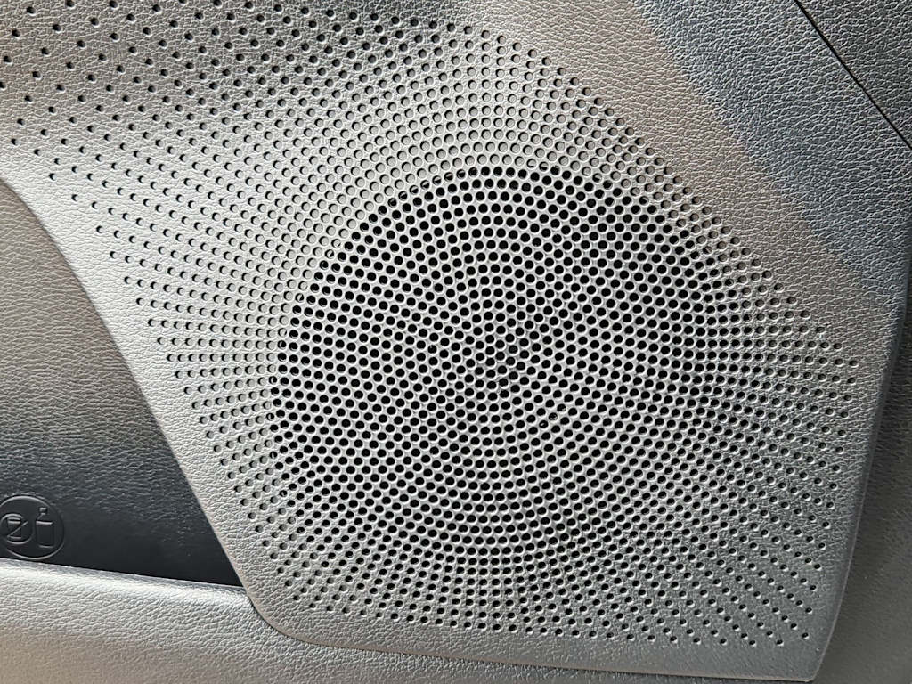 Thumbnail: 2024 Kia Forte - 32