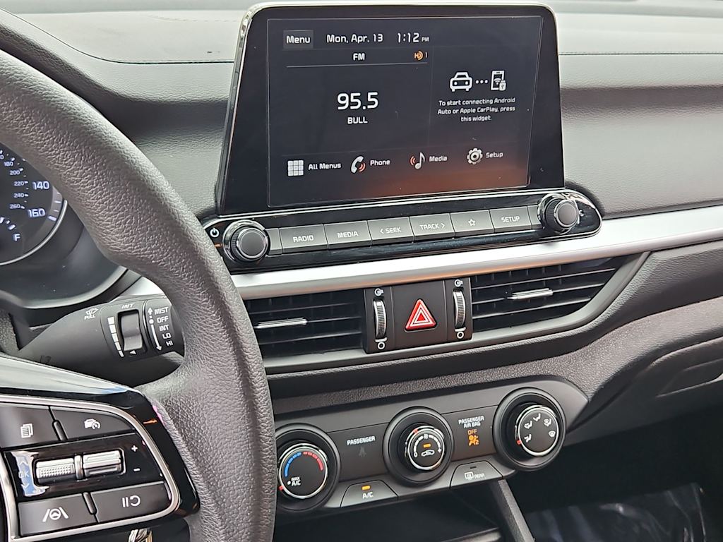 Thumbnail: 2024 Kia Forte - 14