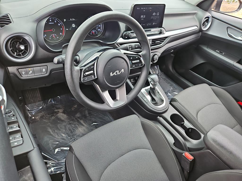 Thumbnail: 2024 Kia Forte - 2