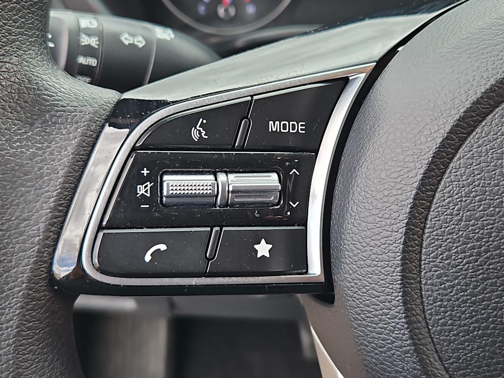 Thumbnail: 2024 Kia Forte - 28