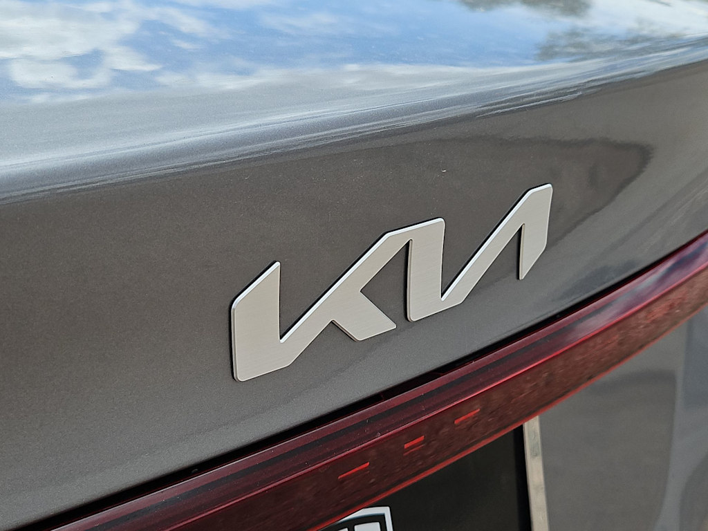 Thumbnail: 2024 Kia Forte - 6