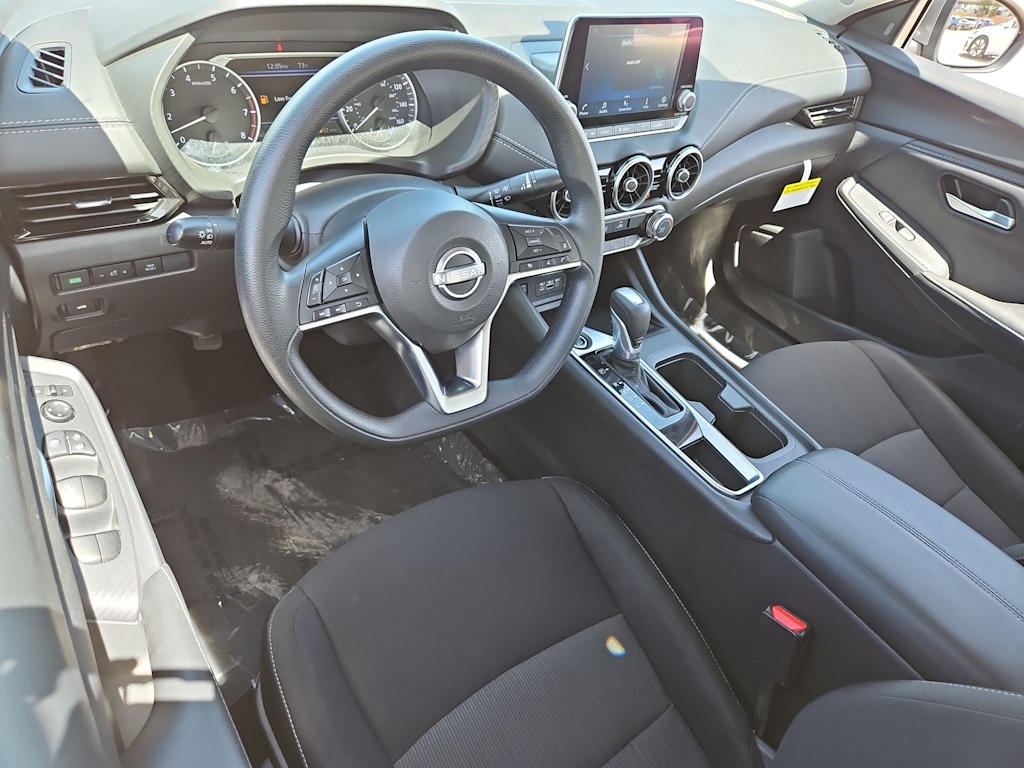 Thumbnail: 2025 Nissan Sentra - 2