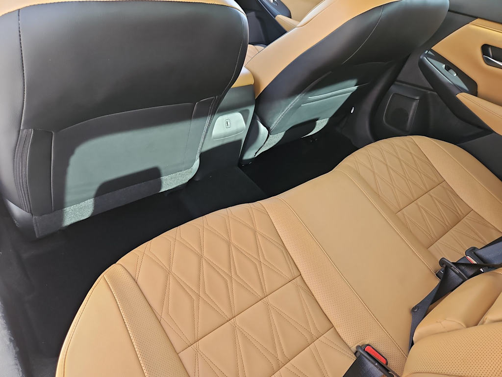 Thumbnail: 2022 Nissan Sentra - 12