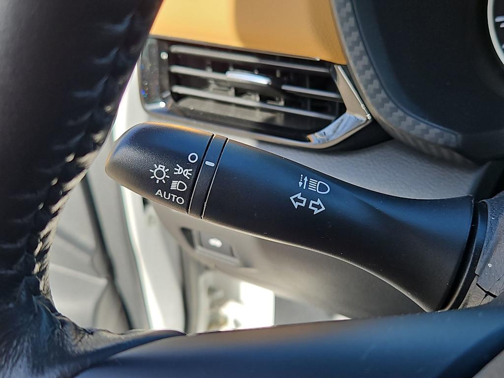 Thumbnail: 2022 Nissan Sentra - 31