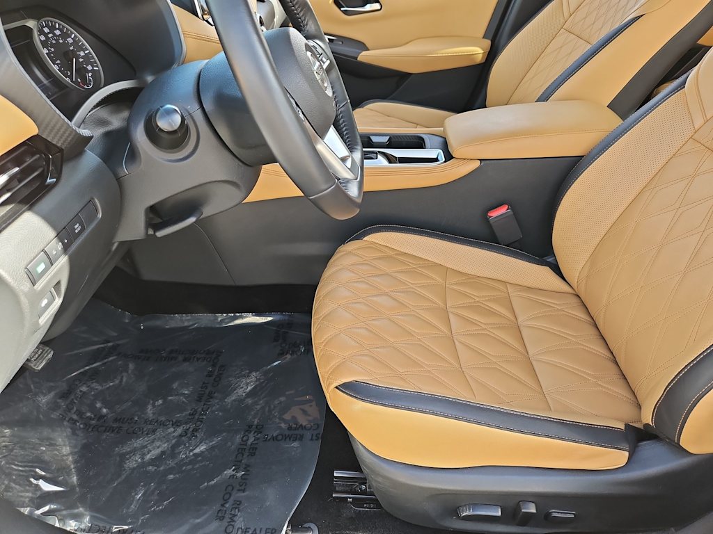 Thumbnail: 2022 Nissan Sentra - 11