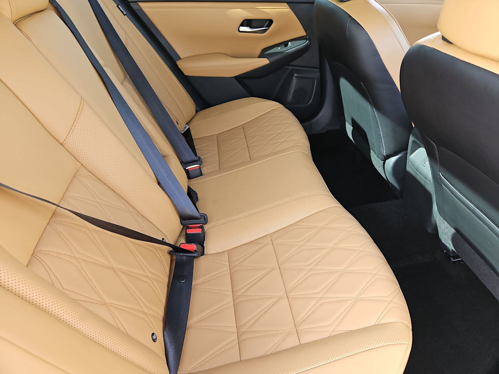 Thumbnail: 2022 Nissan Sentra - 26