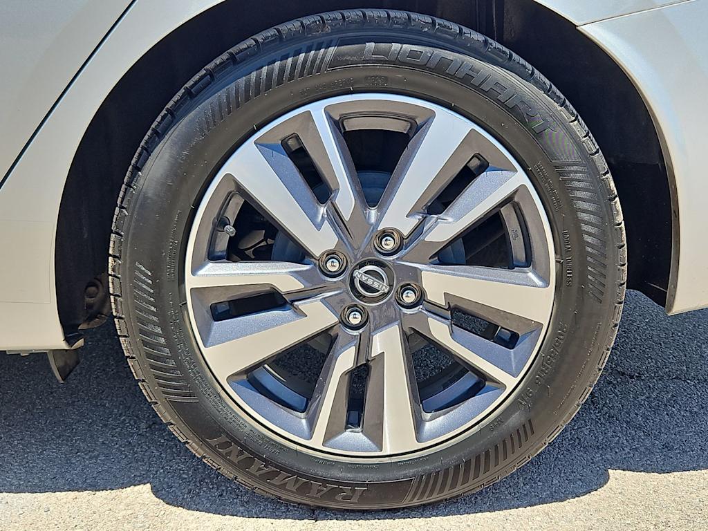 Thumbnail: 2023 Nissan Versa - 8