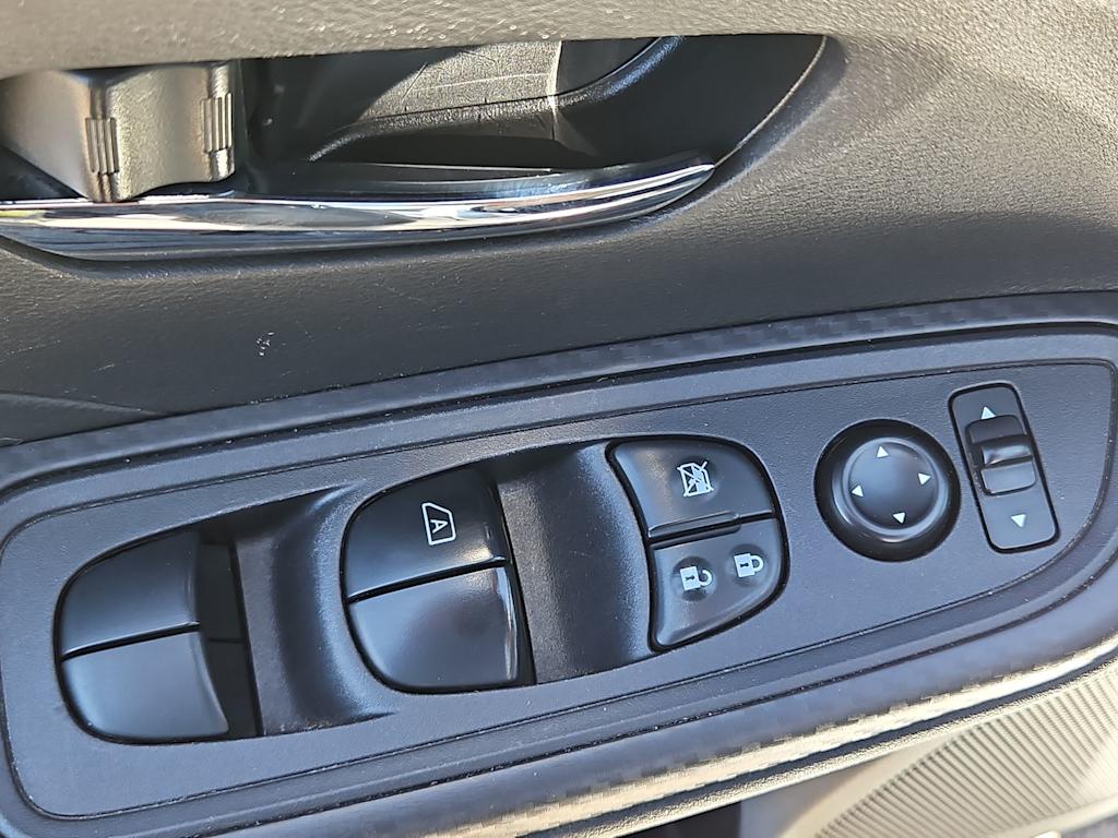 Thumbnail: 2023 Nissan Versa - 25