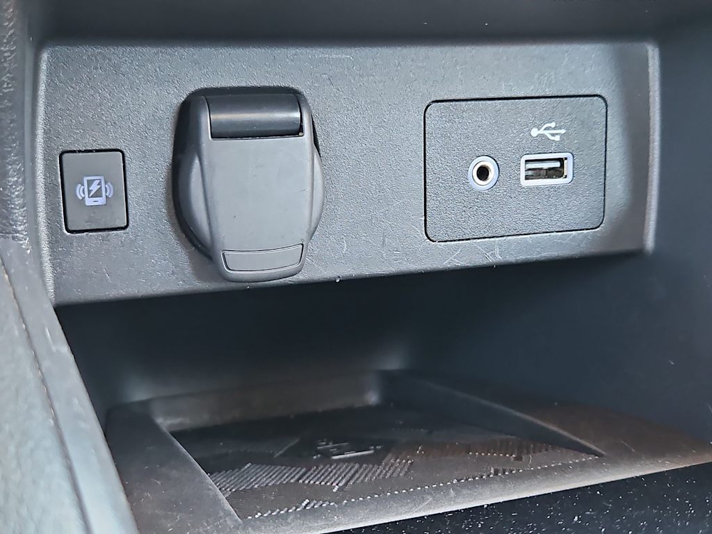 Thumbnail: 2023 Nissan Versa - 34