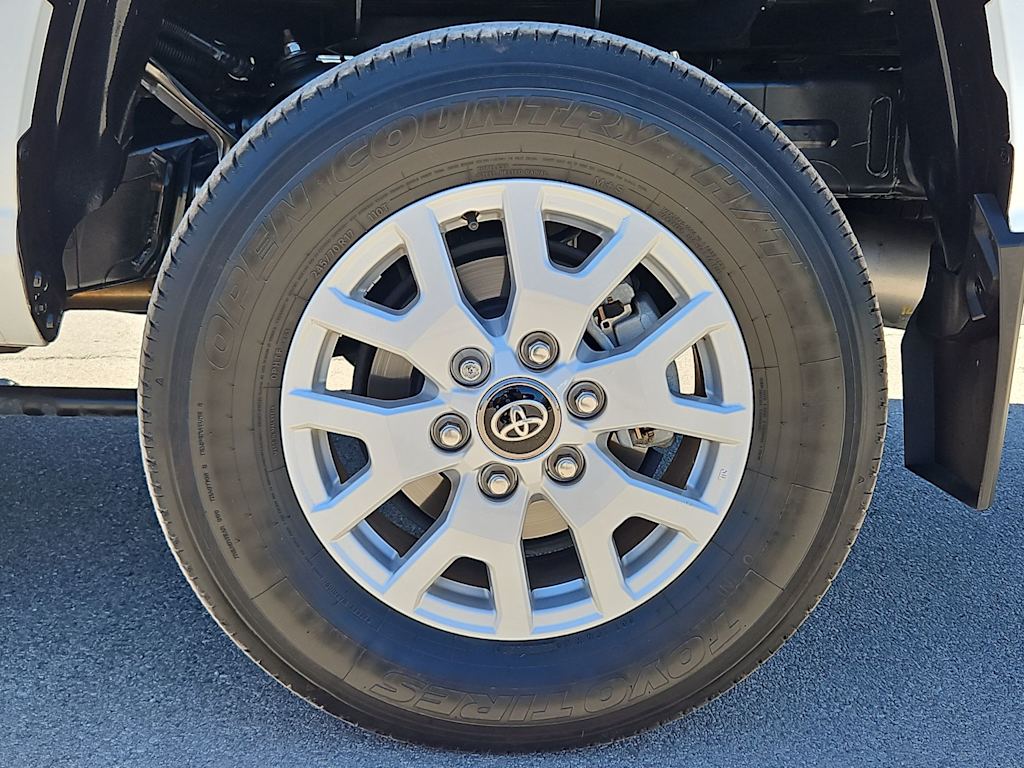 Thumbnail: 2024 Toyota Tacoma - 8