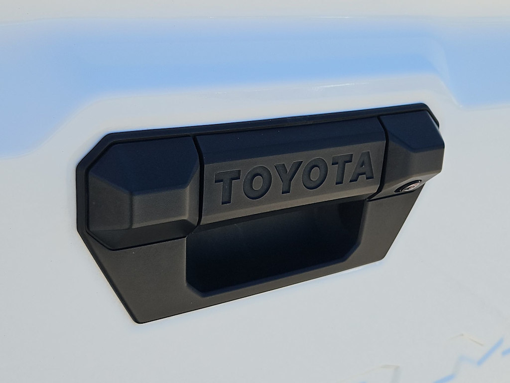Thumbnail: 2024 Toyota Tacoma - 7