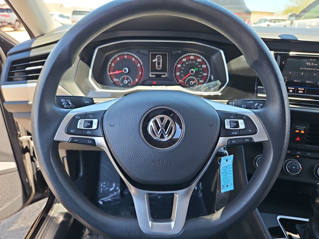 Thumbnail: 2019 Volkswagen Jetta - 13