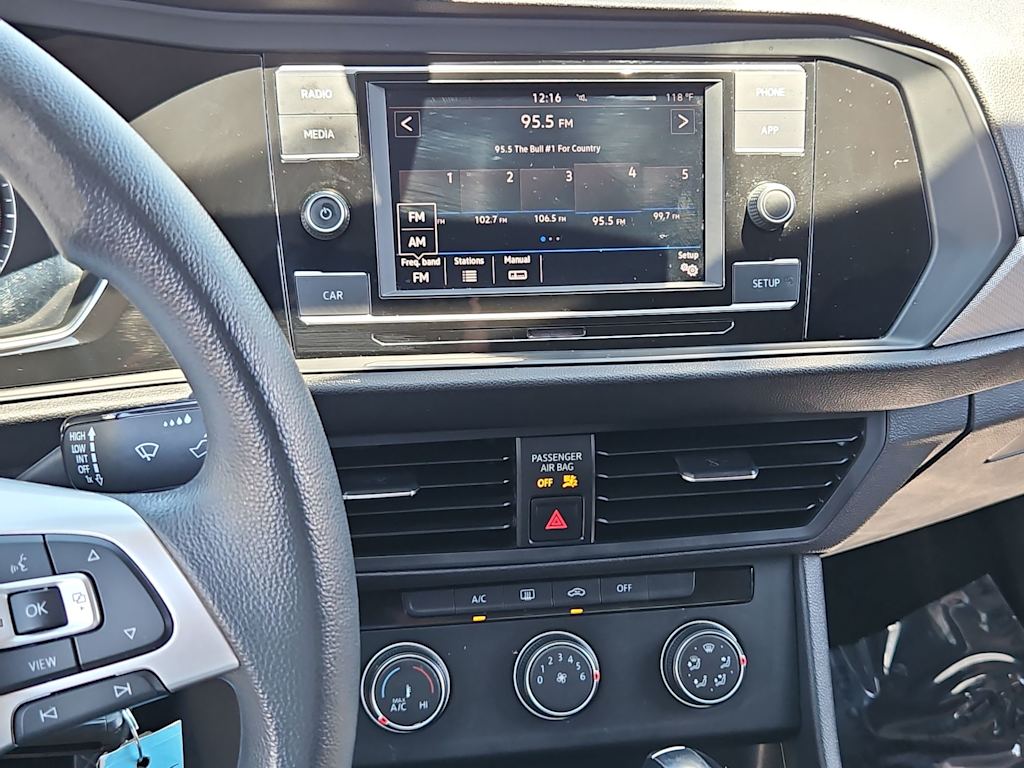 Thumbnail: 2019 Volkswagen Jetta - 14