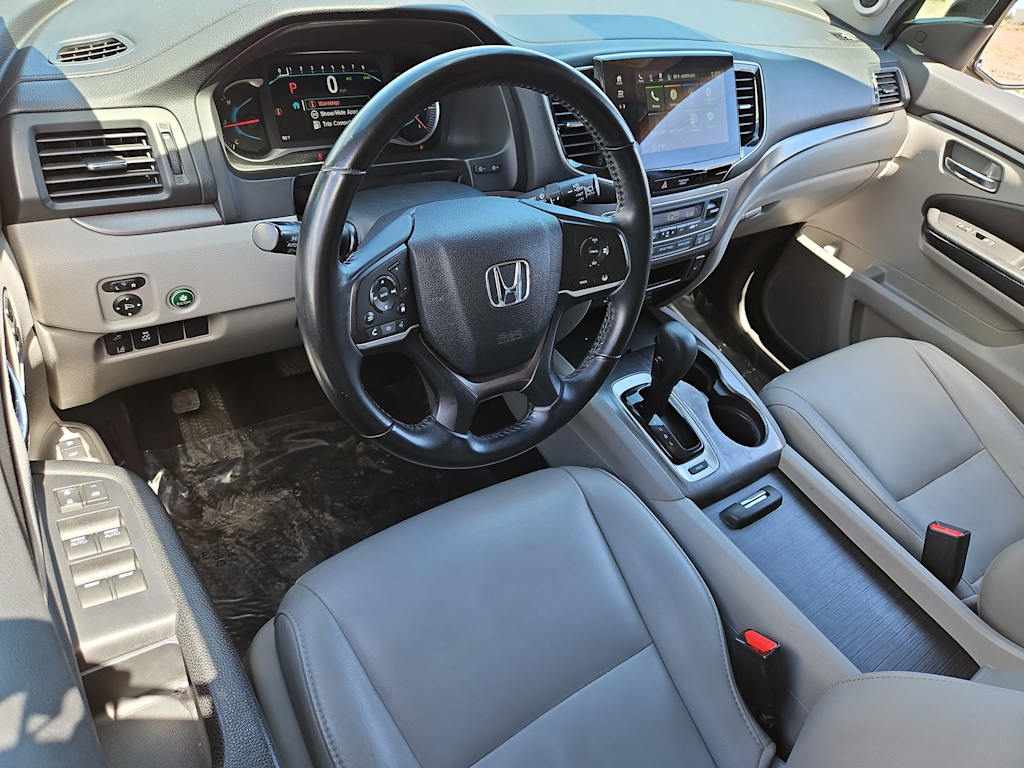 Thumbnail: 2019 Honda Pilot - 2