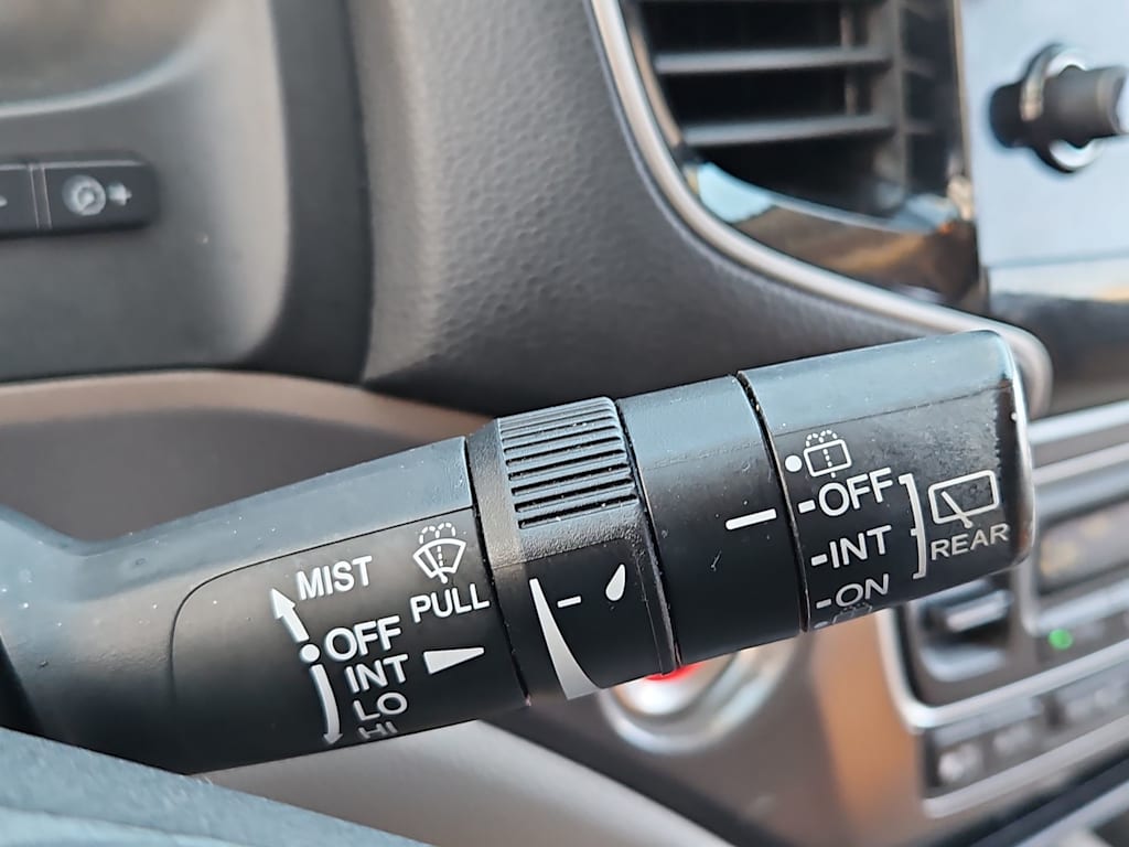 Thumbnail: 2019 Honda Pilot - 16