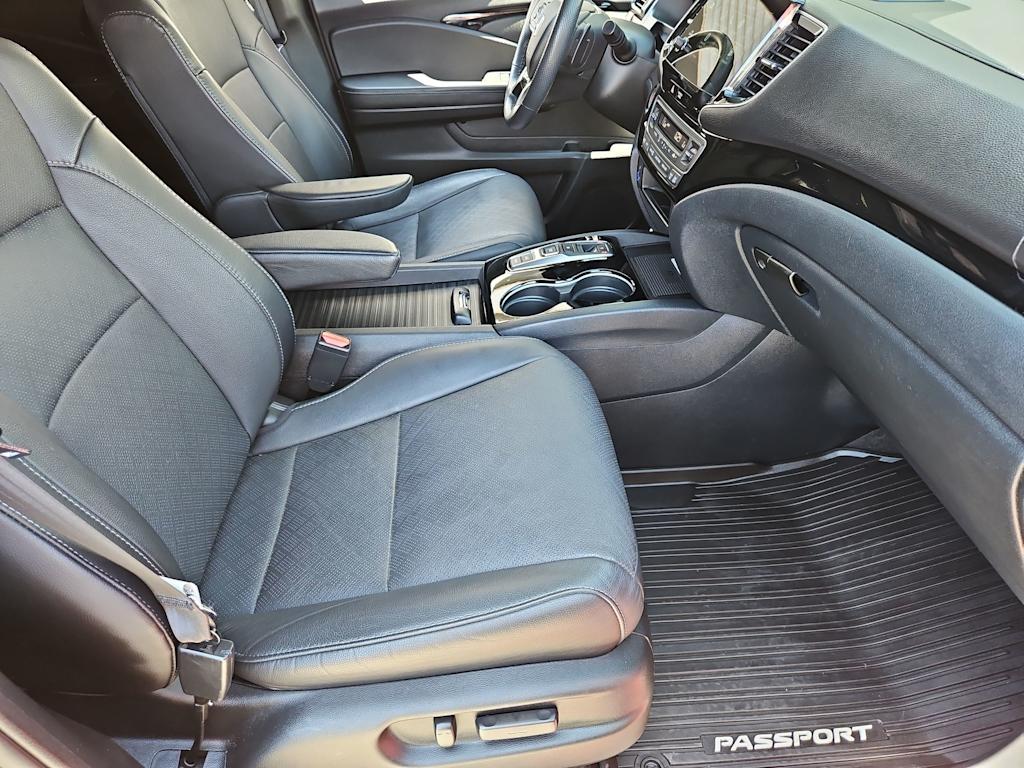 Thumbnail: 2022 Honda Passport - 12