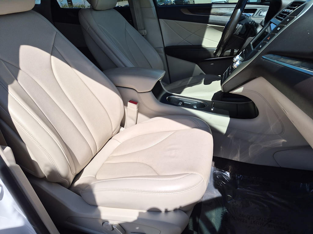 Thumbnail: 2018 Lincoln MKC - 12