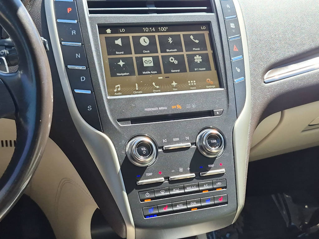Thumbnail: 2018 Lincoln MKC - 15