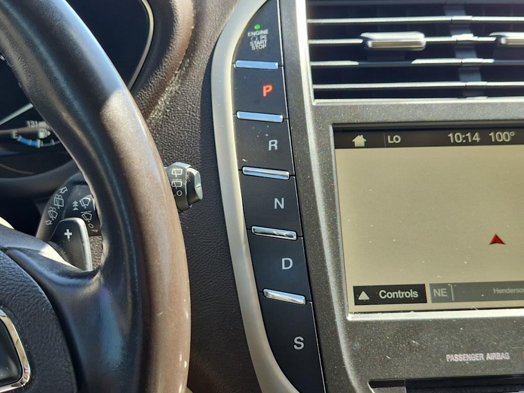 Thumbnail: 2018 Lincoln MKC - 34