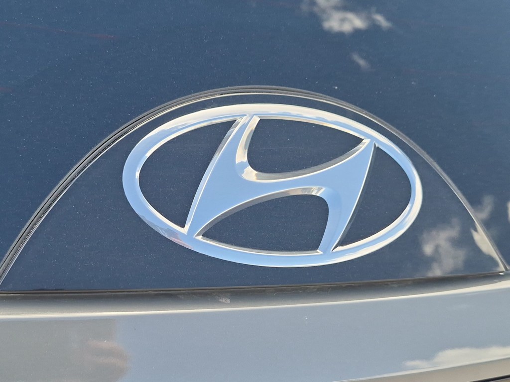 Thumbnail: 2024 Hyundai Tucson - 16