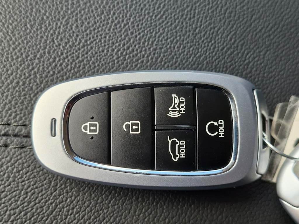 Thumbnail: 2024 Hyundai Tucson - 19