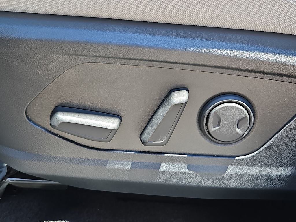 Thumbnail: 2025 Hyundai Tucson - 26