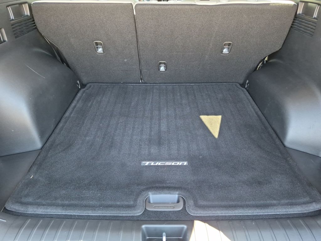 Thumbnail: 2023 Hyundai Tucson - 35
