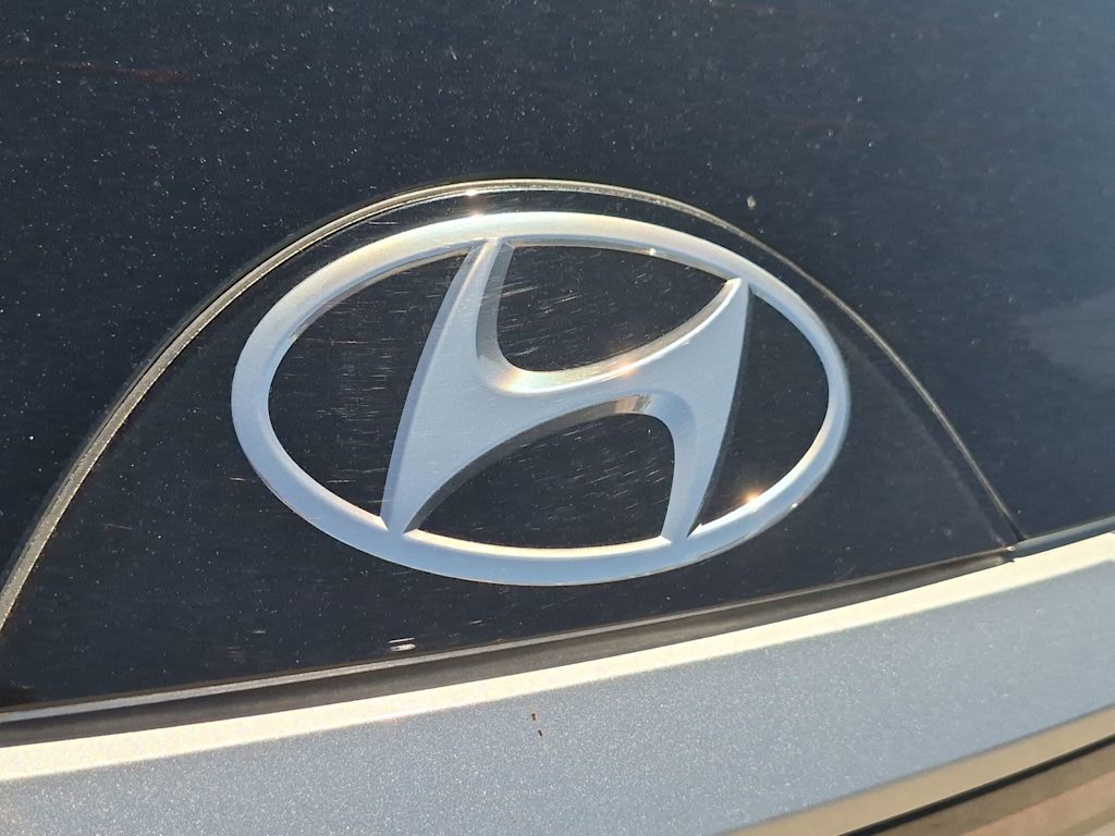 Thumbnail: 2023 Hyundai Tucson - 23