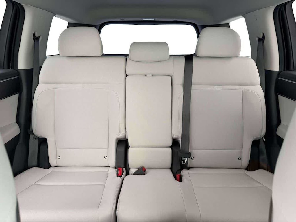 Thumbnail: 2026 Hyundai Santa Fe - 9