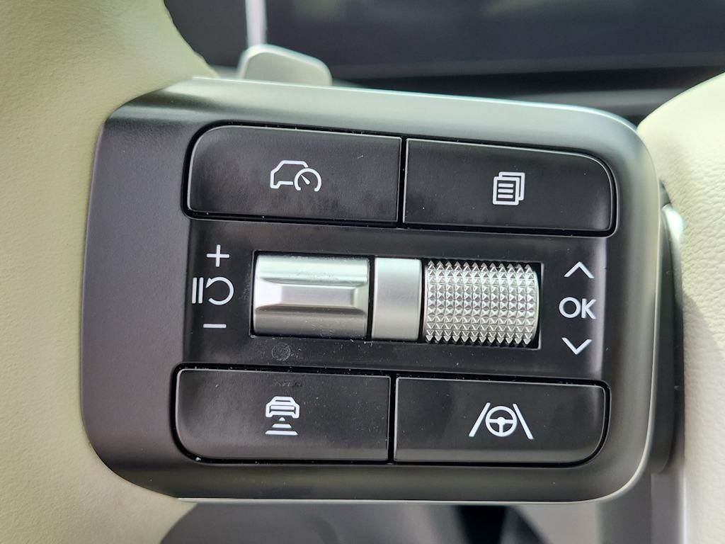 Thumbnail: 2024 Hyundai Santa Fe - 14