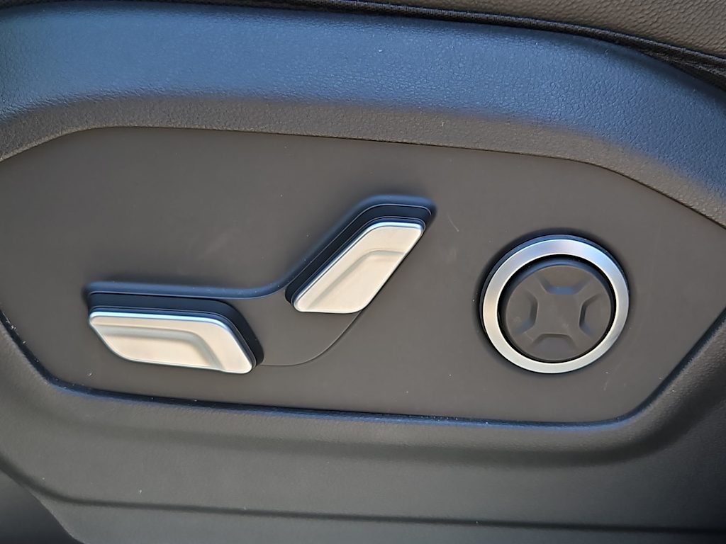 Thumbnail: 2024 Hyundai Santa Fe - 24