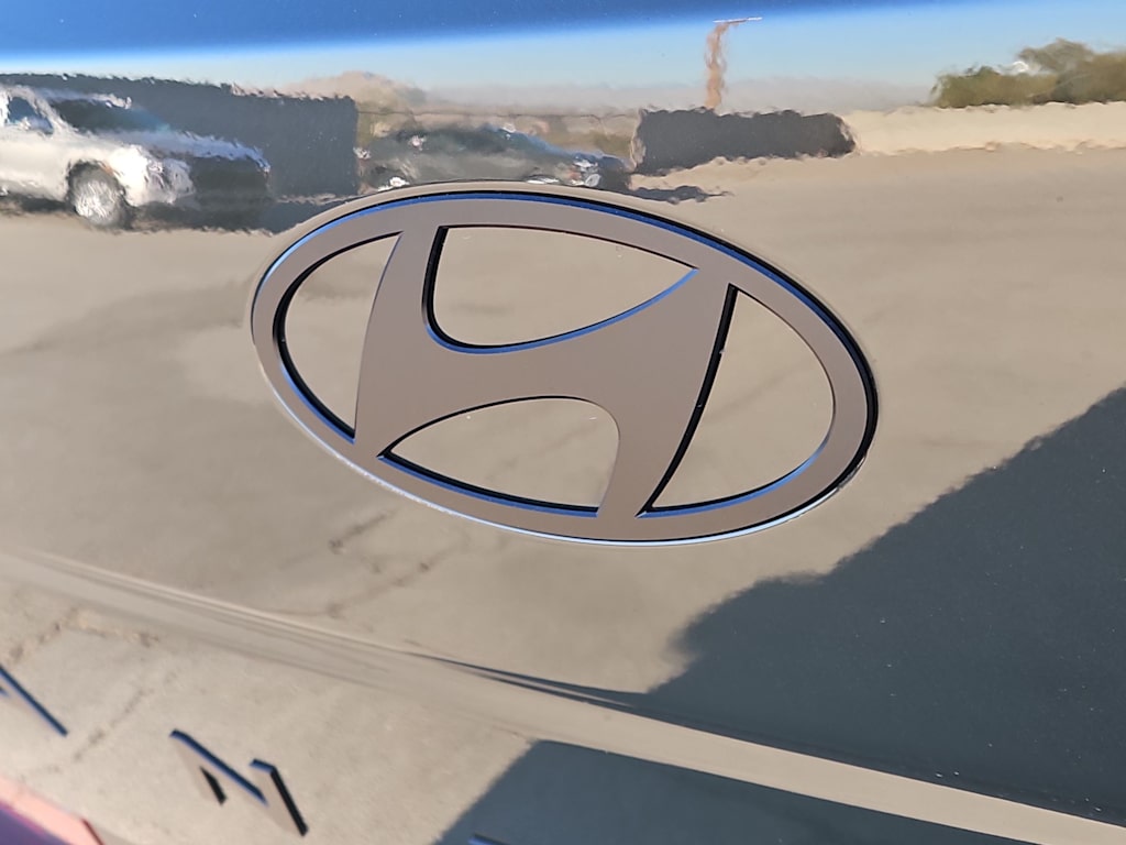Thumbnail: 2025 Hyundai Santa Fe - 21