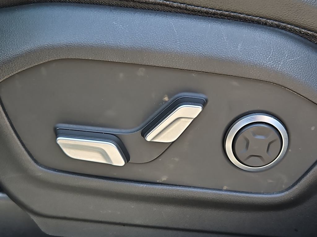 Thumbnail: 2024 Hyundai Santa Fe - 24