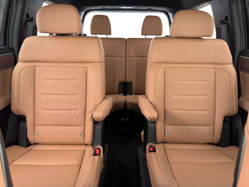 Thumbnail: 2026 Hyundai Santa Fe - 6