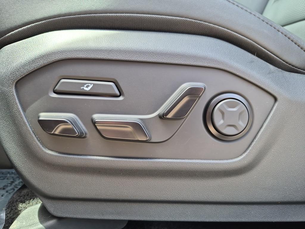 Thumbnail: 2026 Hyundai Santa Fe - 22
