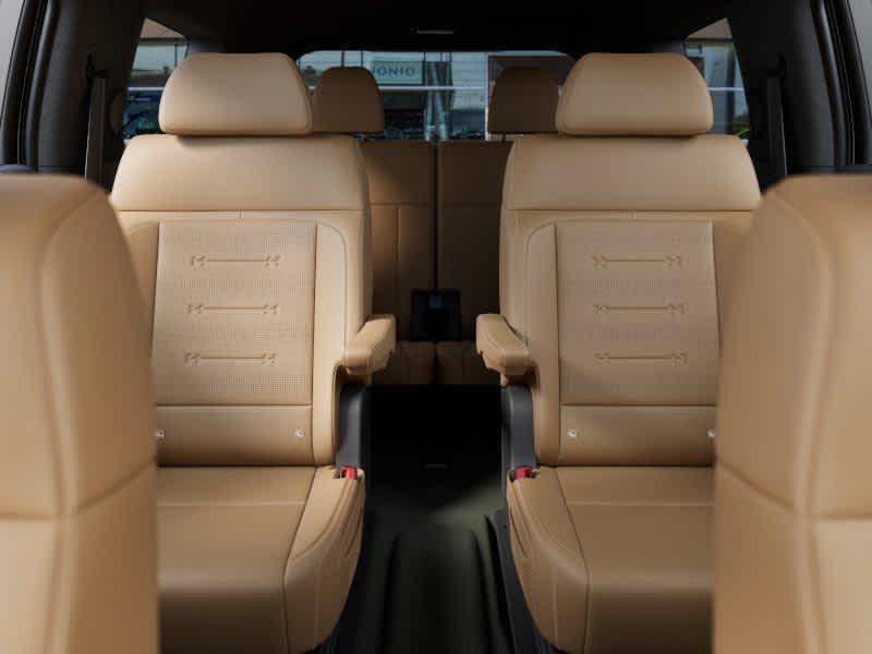 Thumbnail: 2026 Hyundai Santa Fe - 6