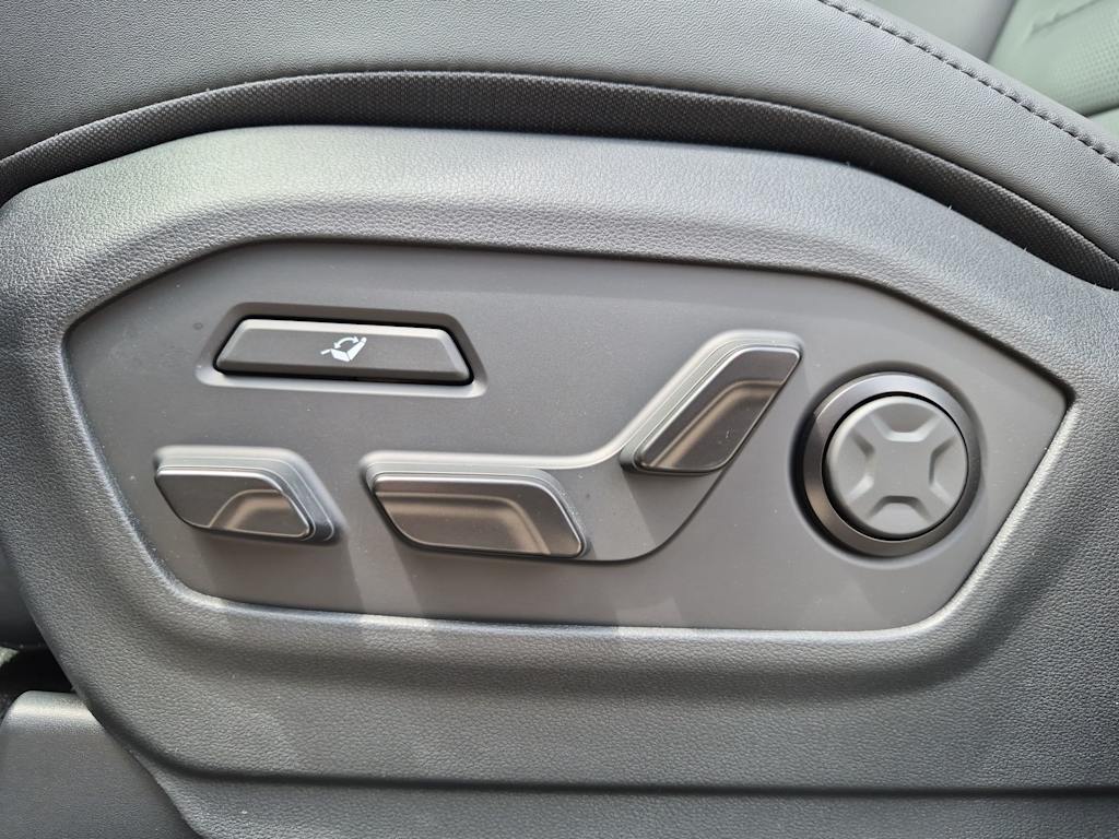 Thumbnail: 2026 Hyundai Santa Fe - 22