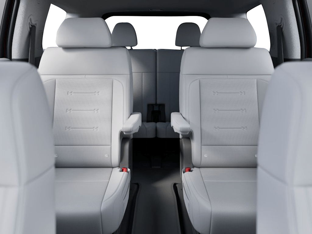 Thumbnail: 2027 Hyundai Santa Fe - 6