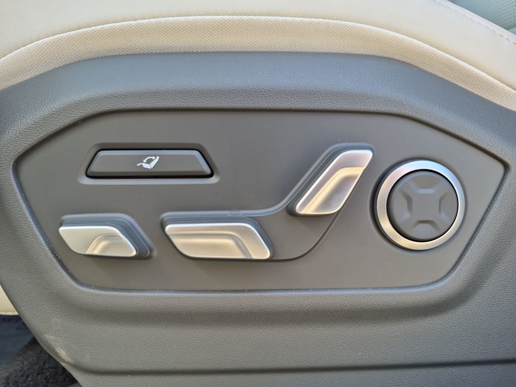 Thumbnail: 2026 Hyundai Santa Fe - 24