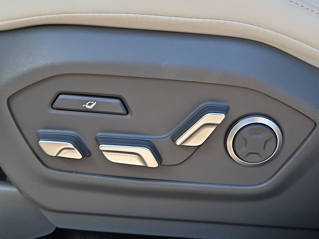 Thumbnail: 2026 Hyundai Santa Fe - 25