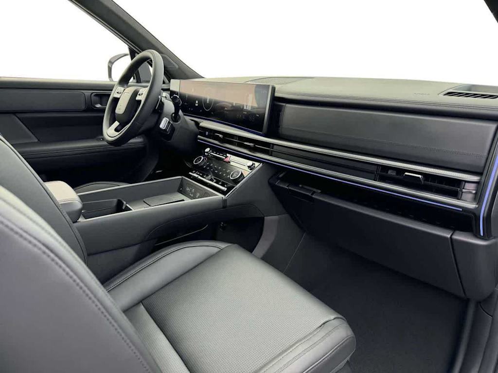 Thumbnail: 2025 Hyundai Santa Fe - 10