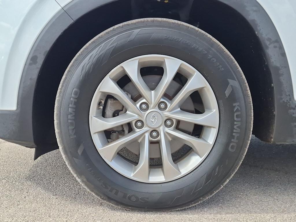 Thumbnail: 2019 Hyundai Santa Fe - 7
