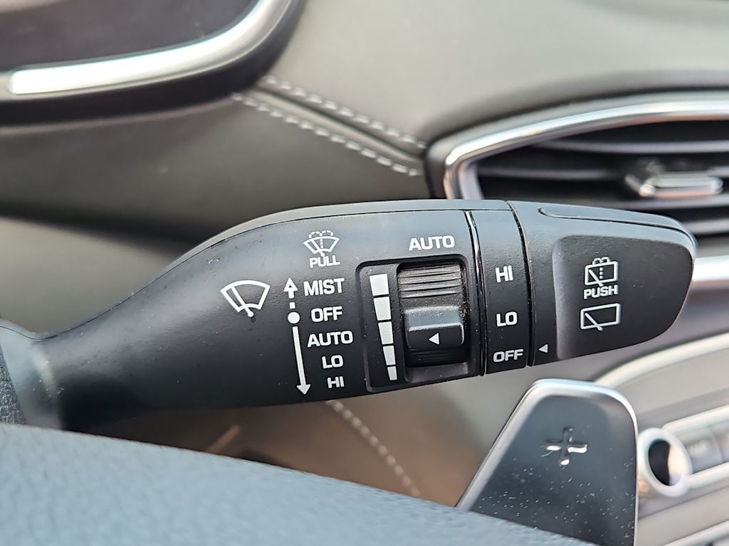 Thumbnail: 2023 Hyundai Santa Fe - 31