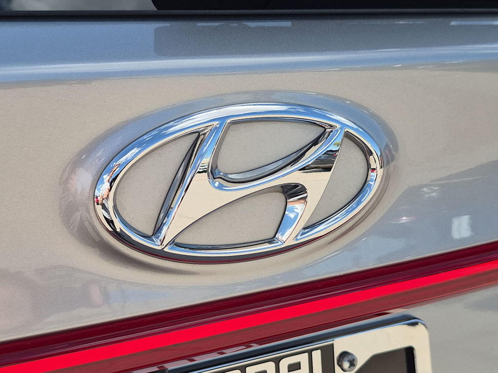 Thumbnail: 2023 Hyundai Santa Fe - 7
