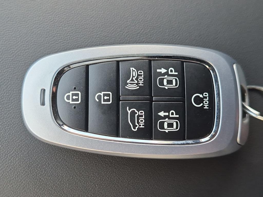 Thumbnail: 2023 Hyundai Santa Fe - 35