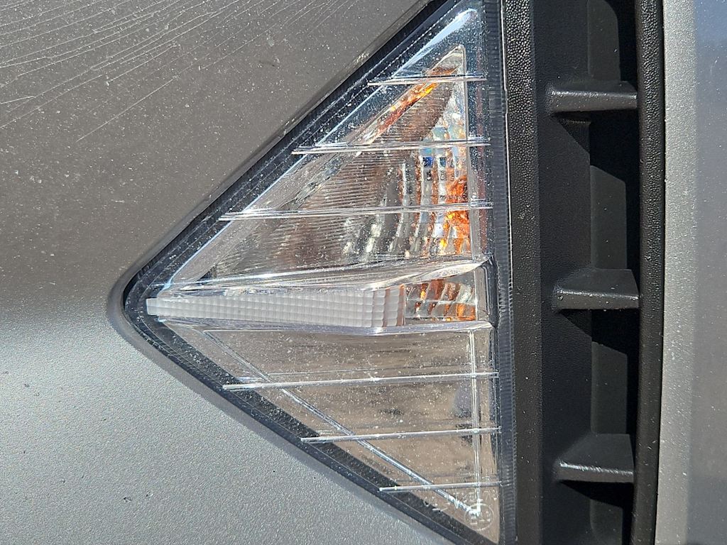 Thumbnail: 2020 Hyundai Elantra - 19