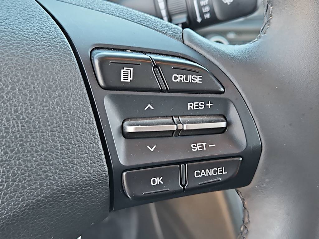 Thumbnail: 2020 Hyundai Elantra - 29