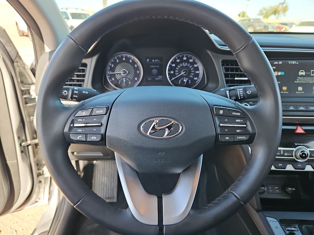 Thumbnail: 2020 Hyundai Elantra - 14