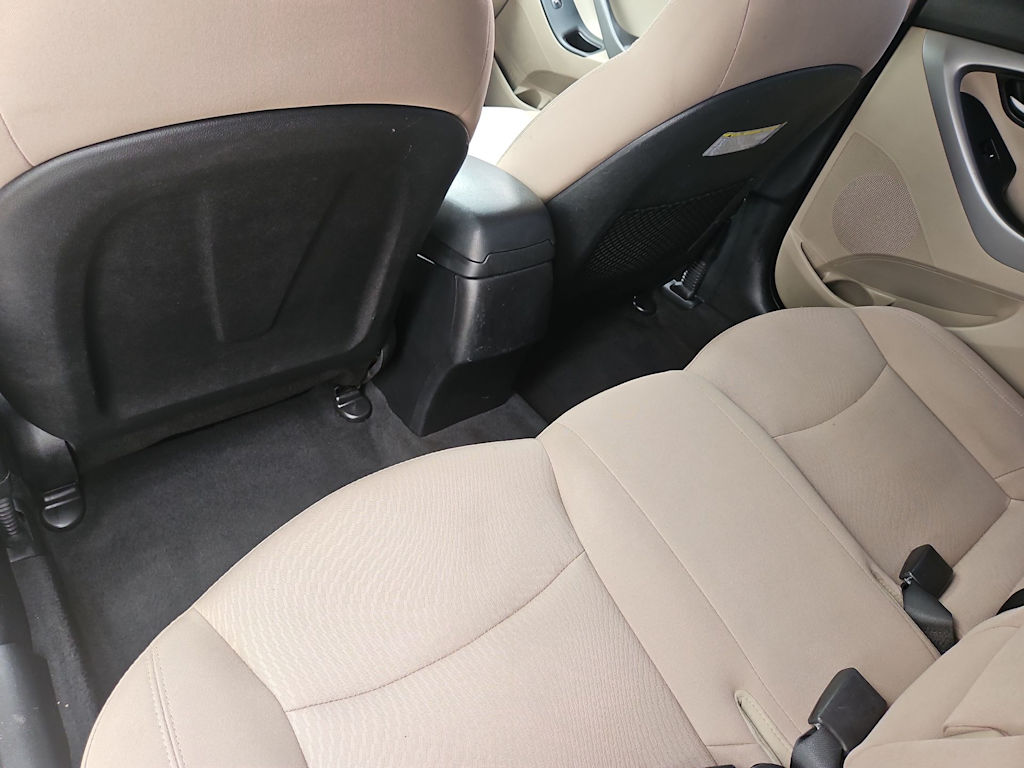 Thumbnail: 2016 Hyundai Elantra - 13